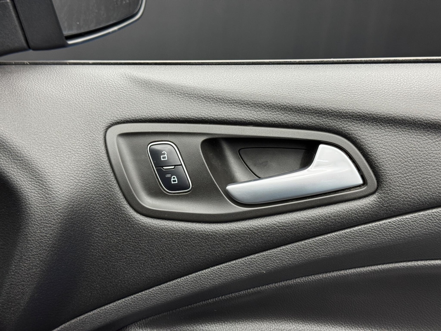 Used Ford Kuga 2017 for sale - 77050007: Photo 42