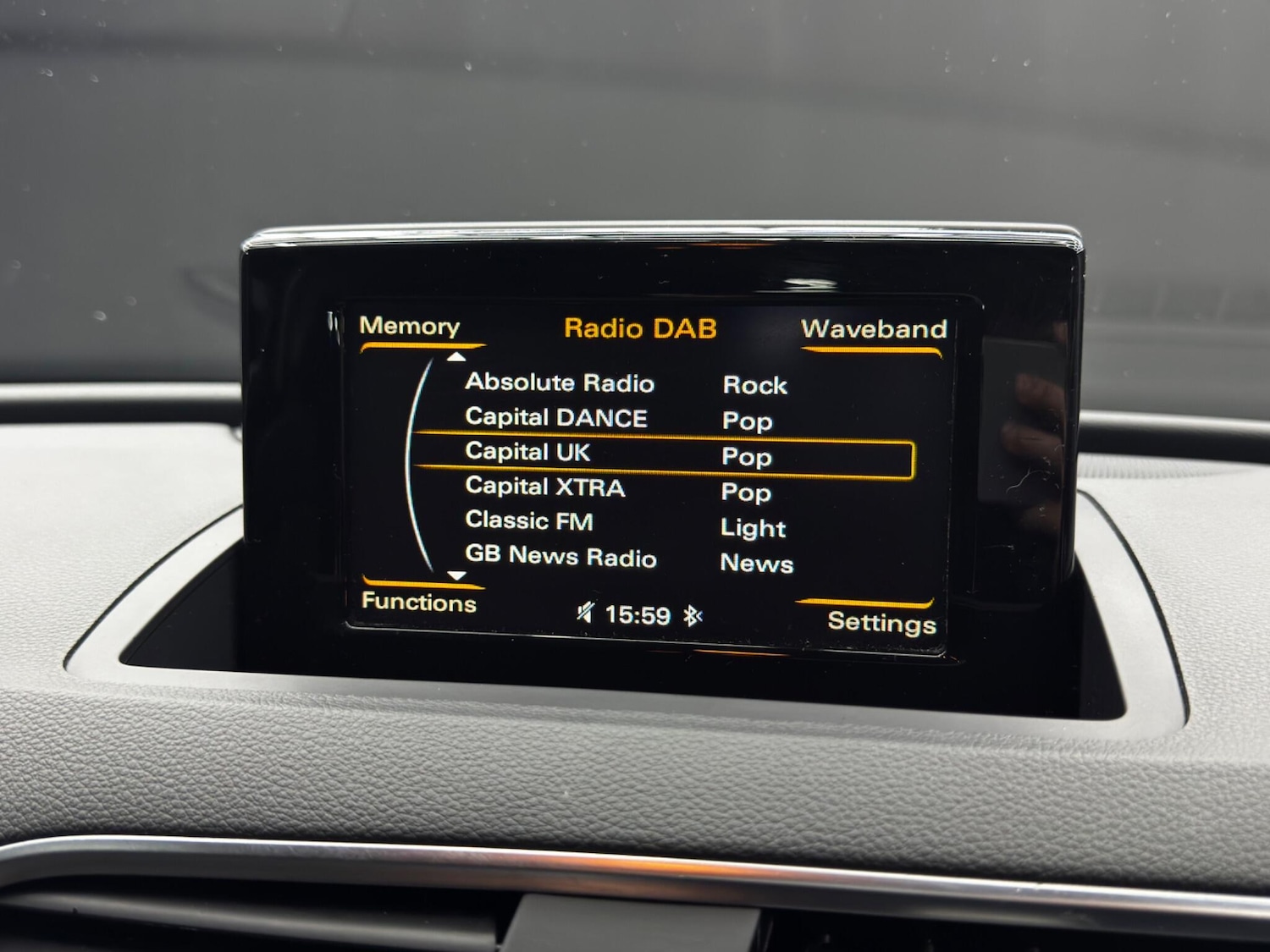 Used Audi Q3 2018 for sale - 76592500: Photo 29