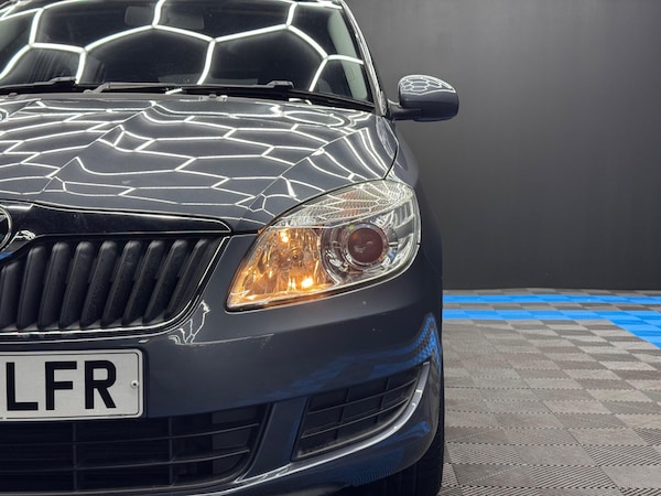 Used Skoda Fabia 2010 for sale - 76282597: Photo 36