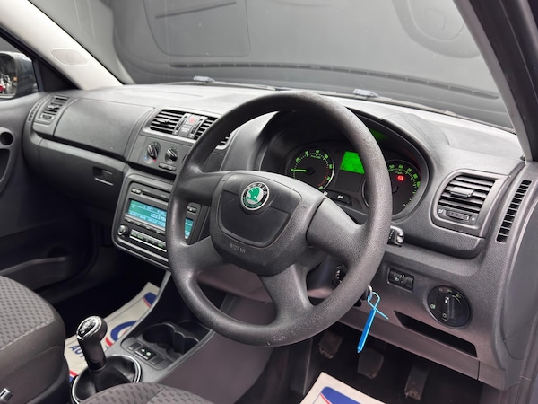 Used Skoda Fabia 2010 for sale - 76282597: Photo 9