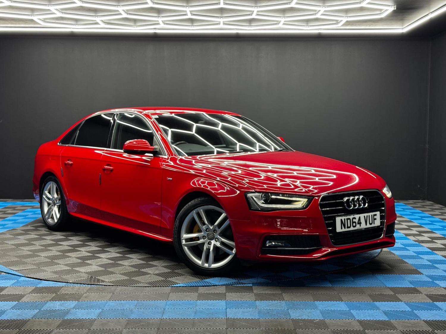 Used Audi A4 2014 for sale - 76549781: Photo 1