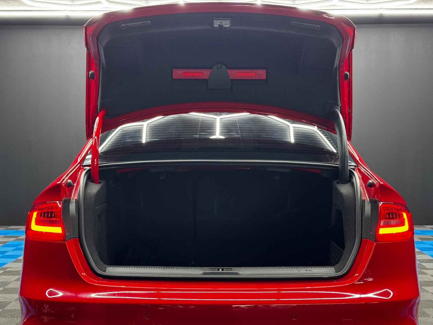 Used Audi A4 2014 for sale - 76549781: Photo 37