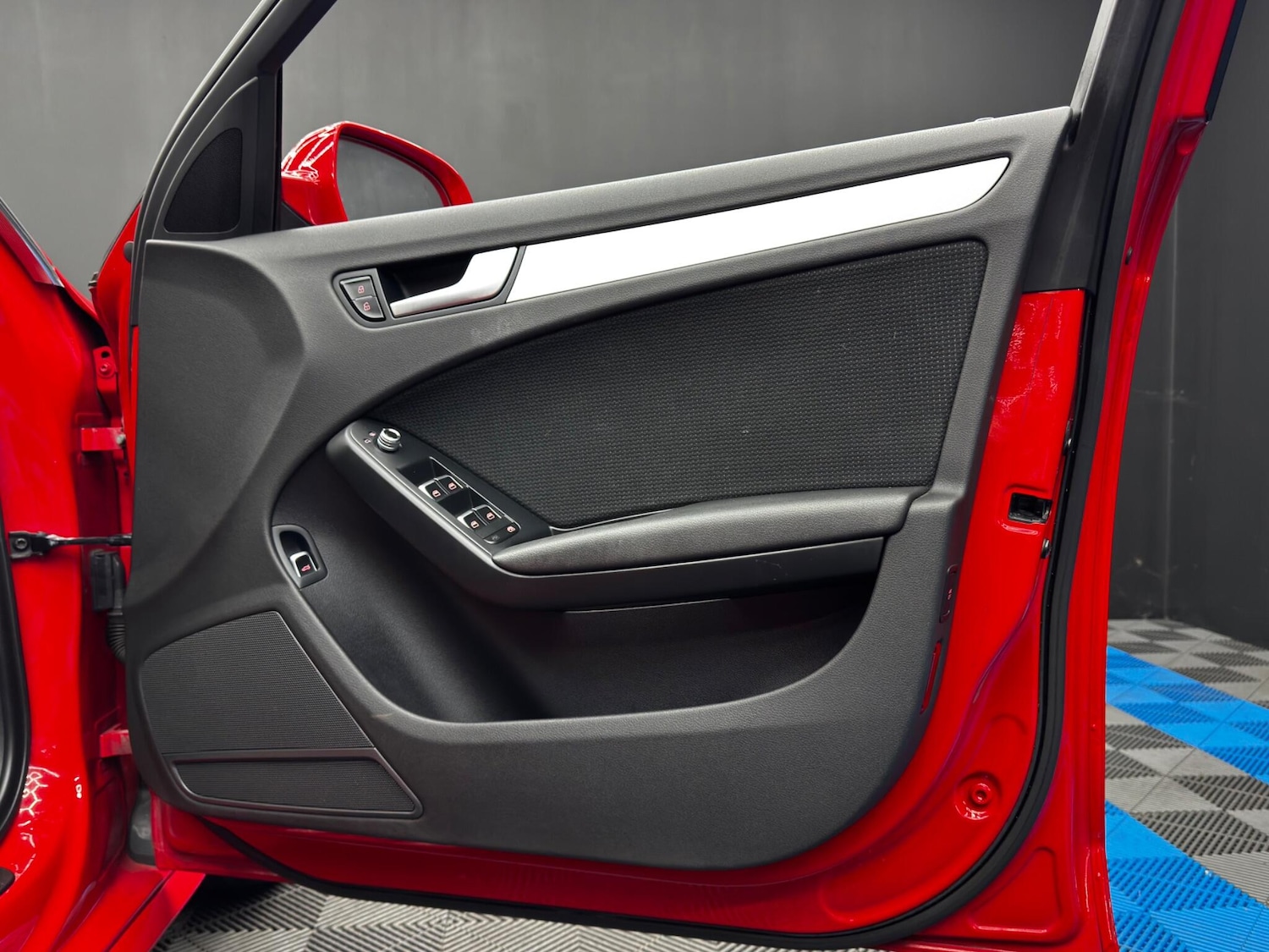 Used Audi A4 2014 for sale - 76549781: Photo 38