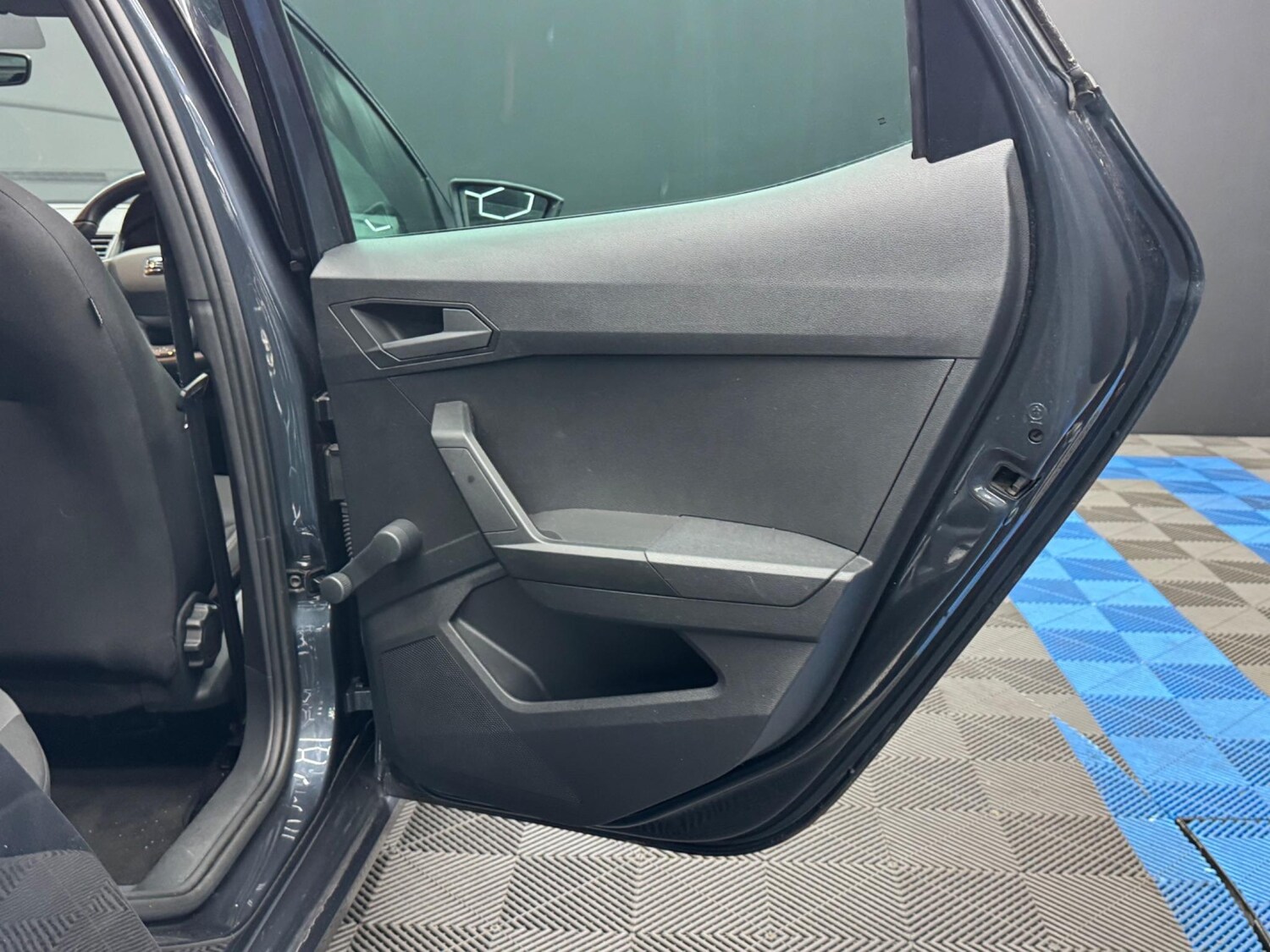 Vehicle 43