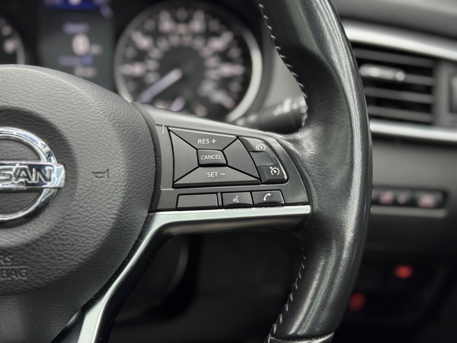 Used Nissan Qashqai for sale - 77853620: Photo 19