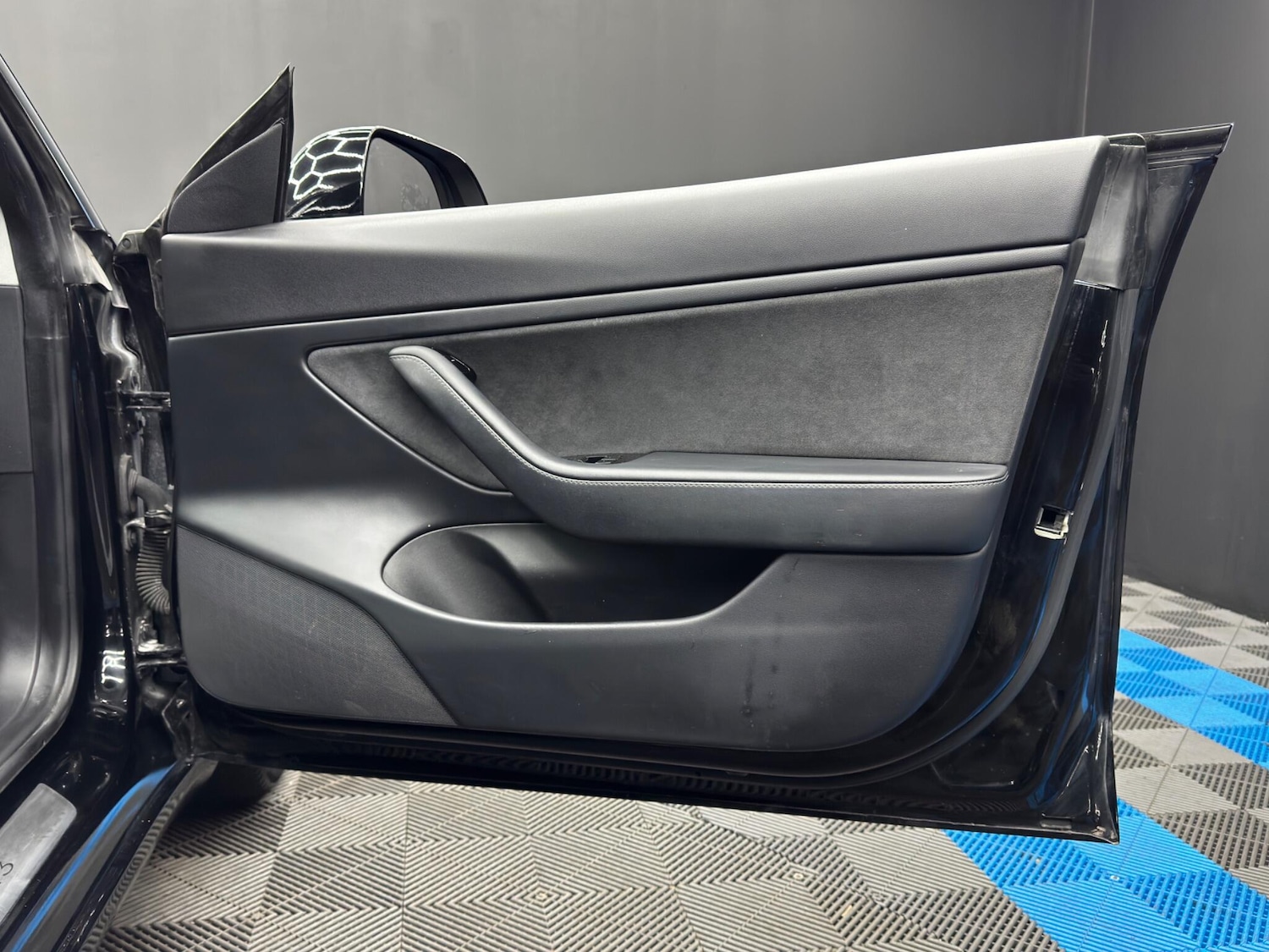 Used Tesla Model 3 for sale - 77794297: Photo 40