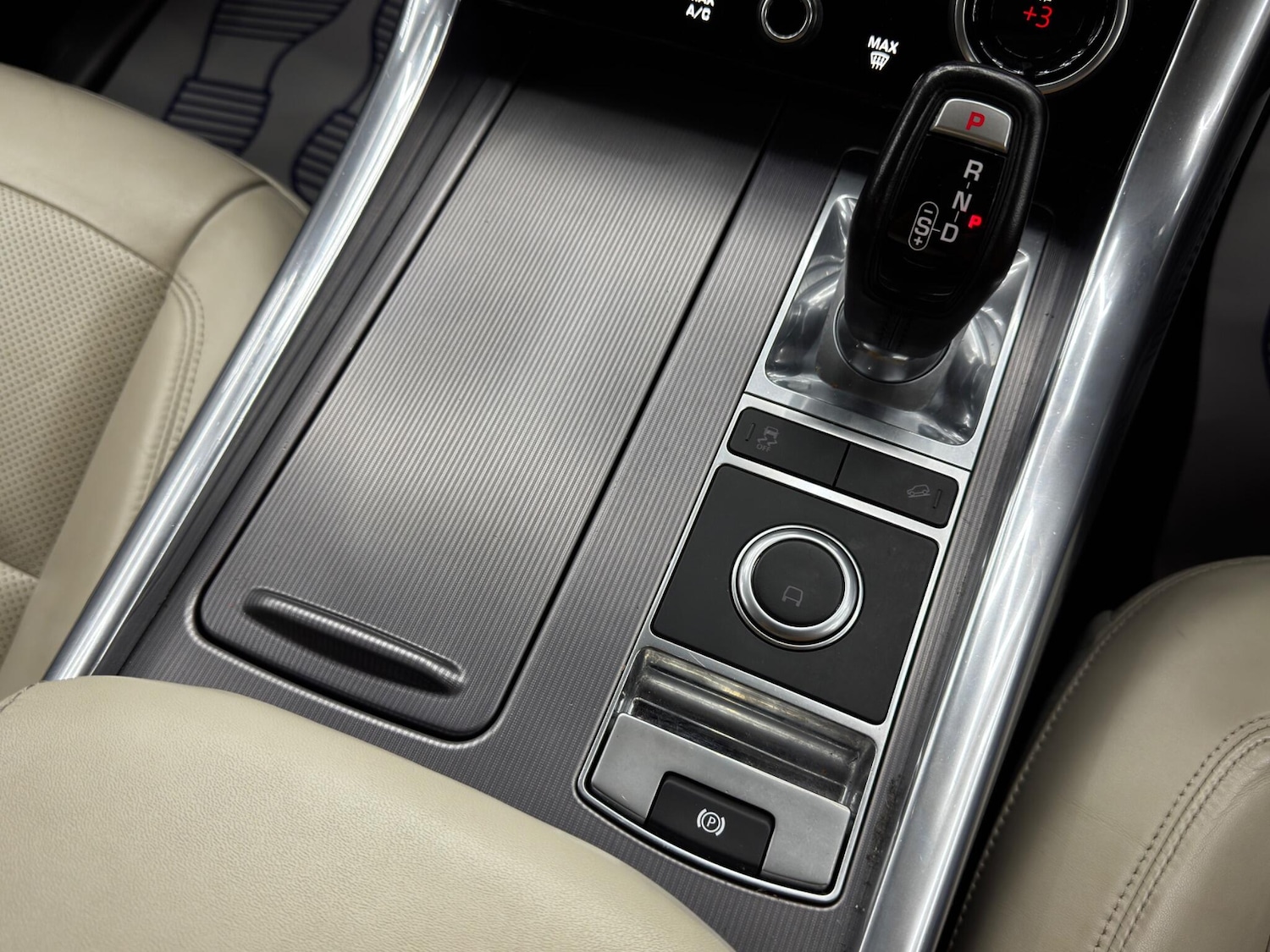 Used Land Rover Range Rover Sport 2018 for sale - 76645799: Photo 24