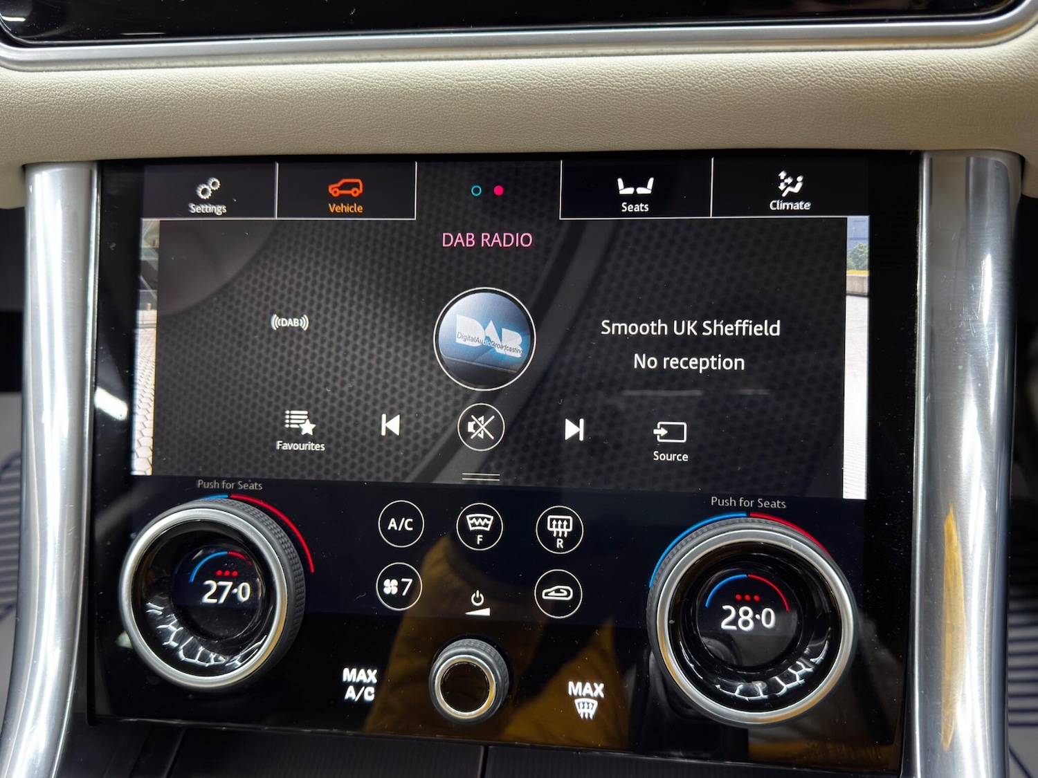 Used Land Rover Range Rover Sport 2018 for sale - 76645799: Photo 27