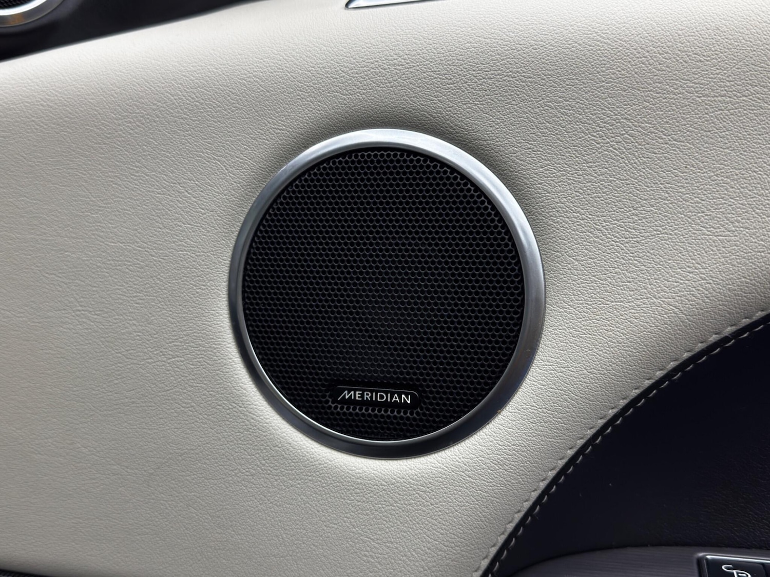 Used Land Rover Range Rover Sport 2018 for sale - 76645799: Photo 45