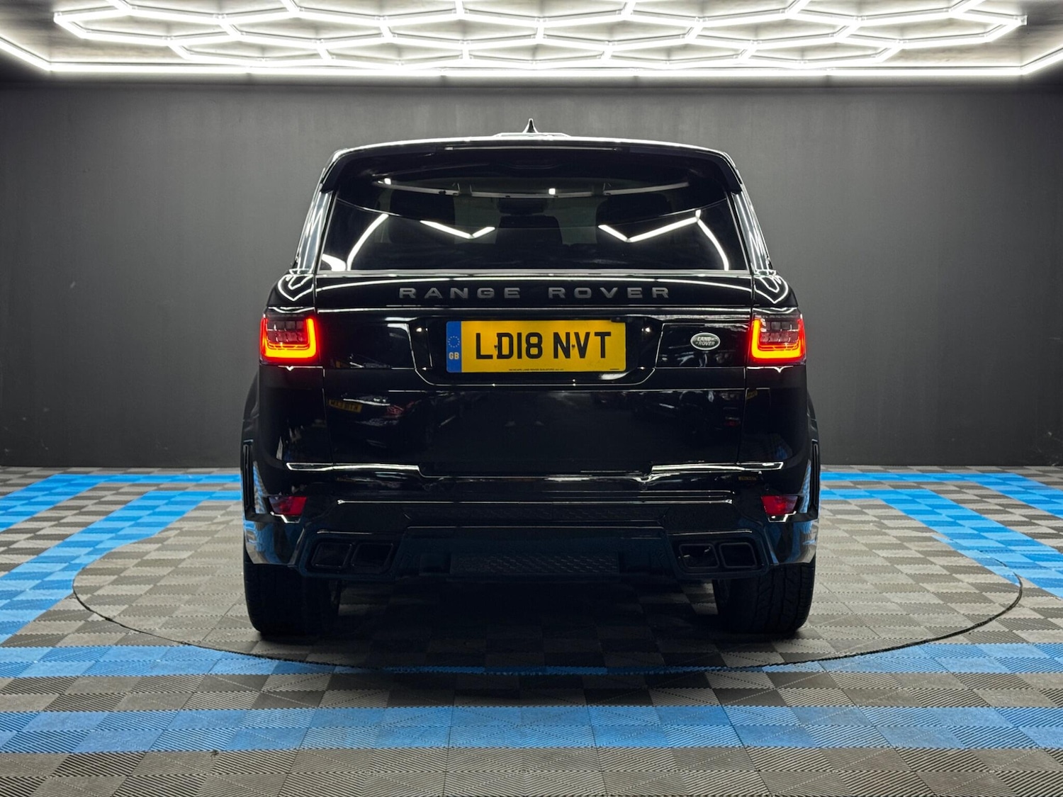 Used Land Rover Range Rover Sport 2018 for sale - 76645799: Photo 6