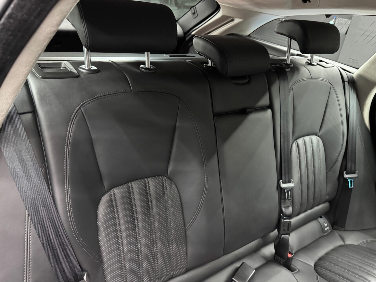 Used Jaguar XF 2018 for sale - 76537754: Photo 15