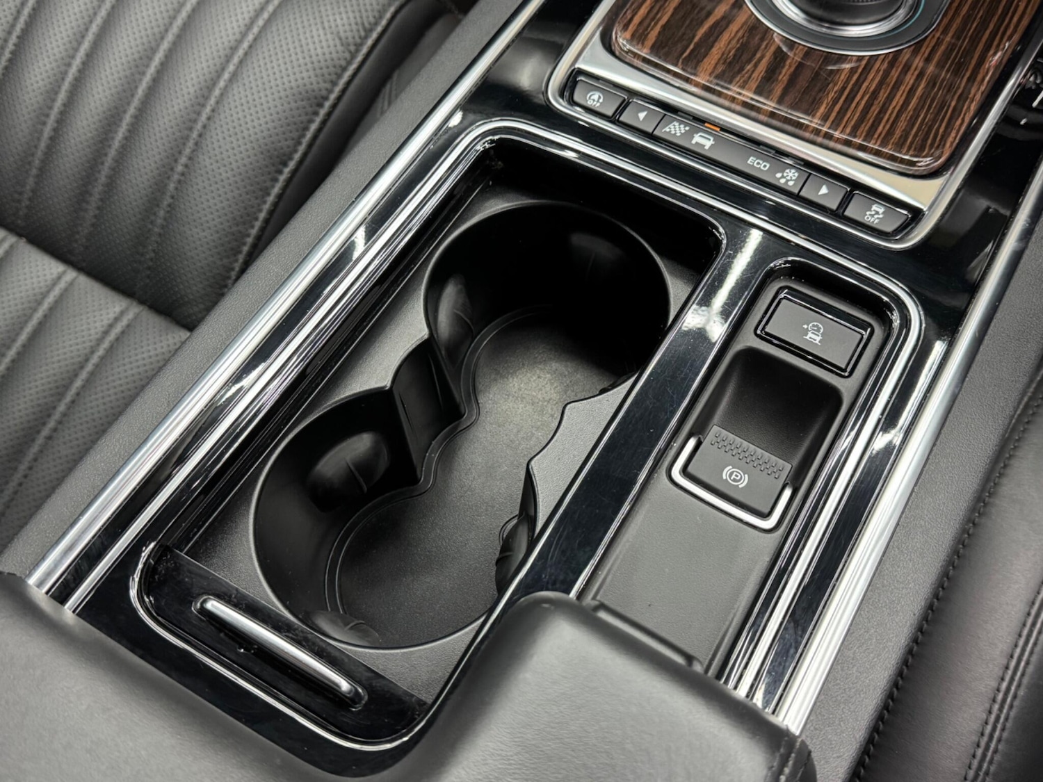 Used Jaguar XF 2018 for sale - 76537754: Photo 25