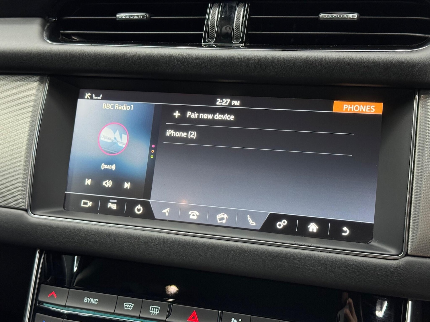 Used Jaguar XF 2018 for sale - 76537754: Photo 32