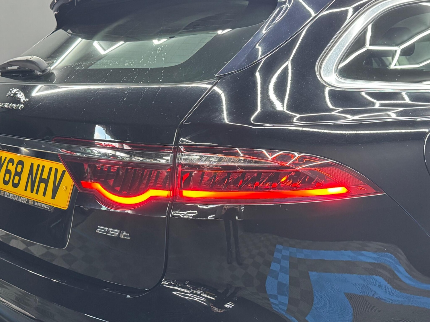 Used Jaguar XF 2018 for sale - 76537754: Photo 44