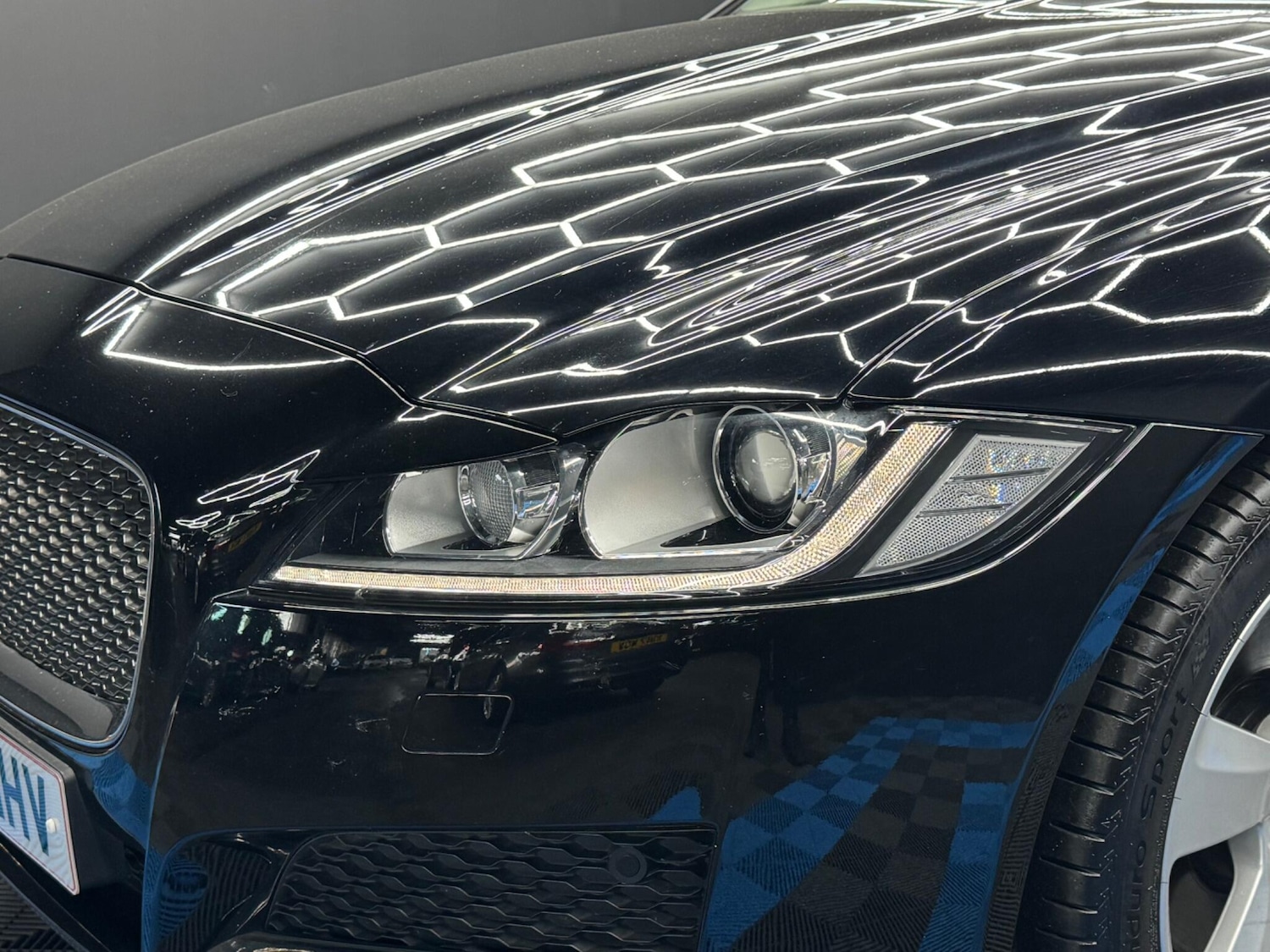 Used Jaguar XF 2018 for sale - 76537754: Photo 46