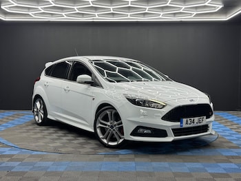(16) - 2.0 TDCi ST-3 Euro 6 (s/s) 5dr