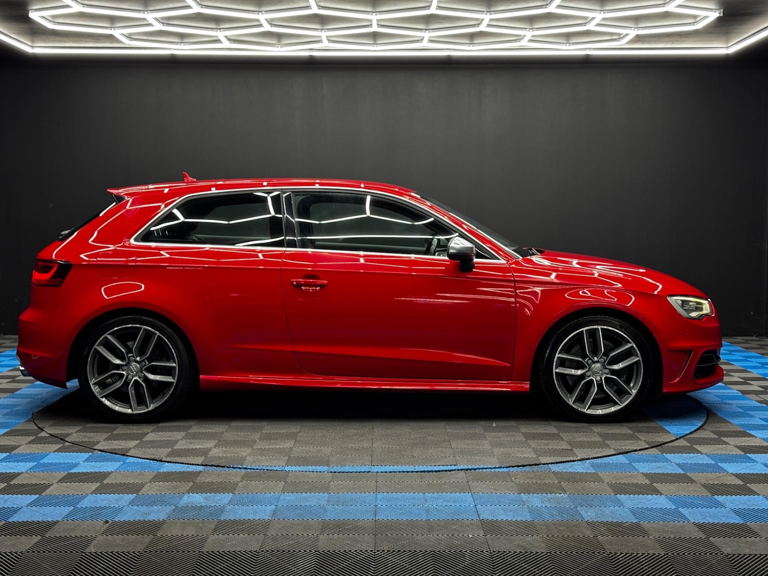 Used Audi A3 2016 for sale - 76585517: Photo 4