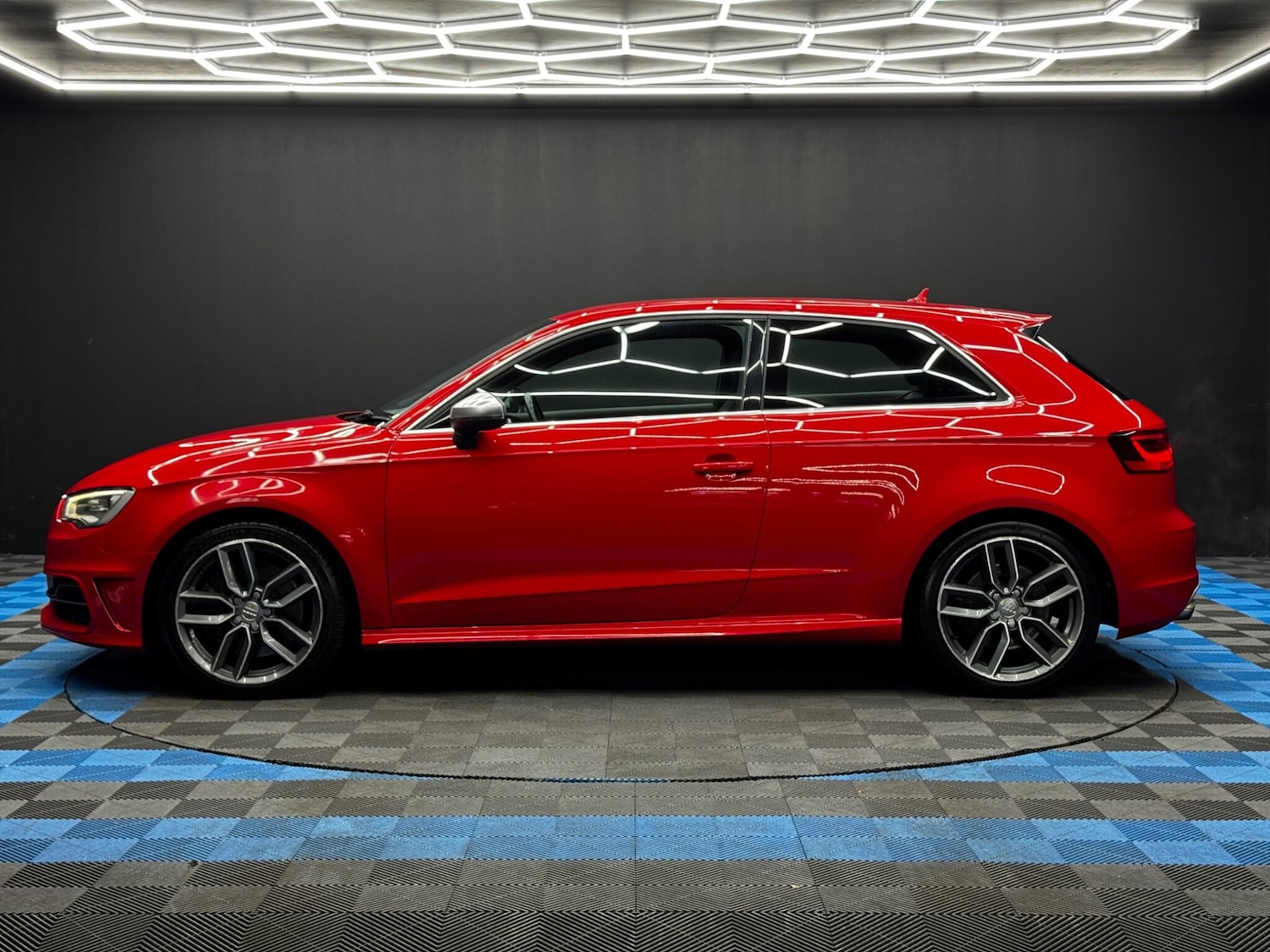 Used Audi A3 2016 for sale - 76585517: Photo 8