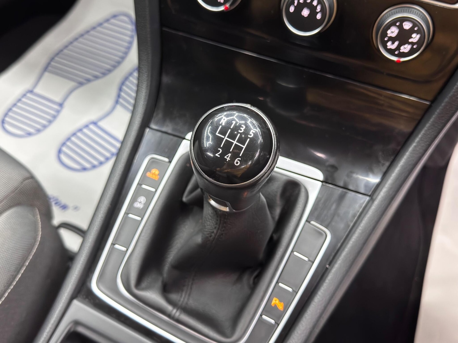 Used Volkswagen Golf 2015 for sale - 76688625: Photo 26