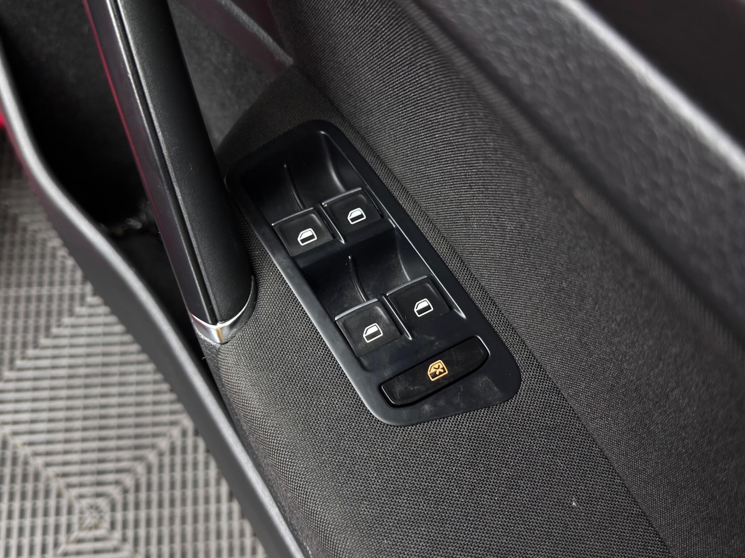 Used Volkswagen Golf 2015 for sale - 76688625: Photo 39