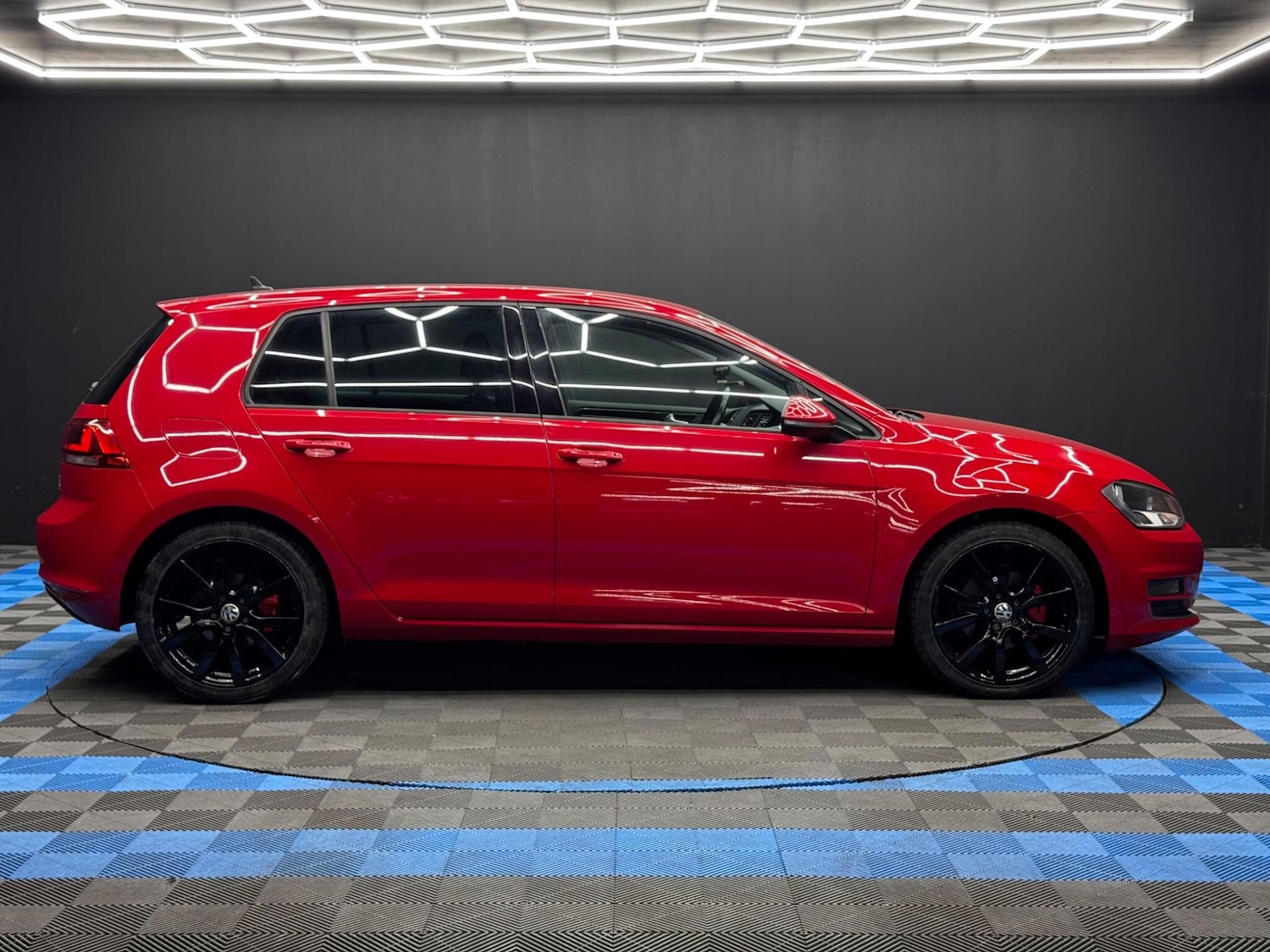 Used Volkswagen Golf 2015 for sale - 76688625: Photo 4