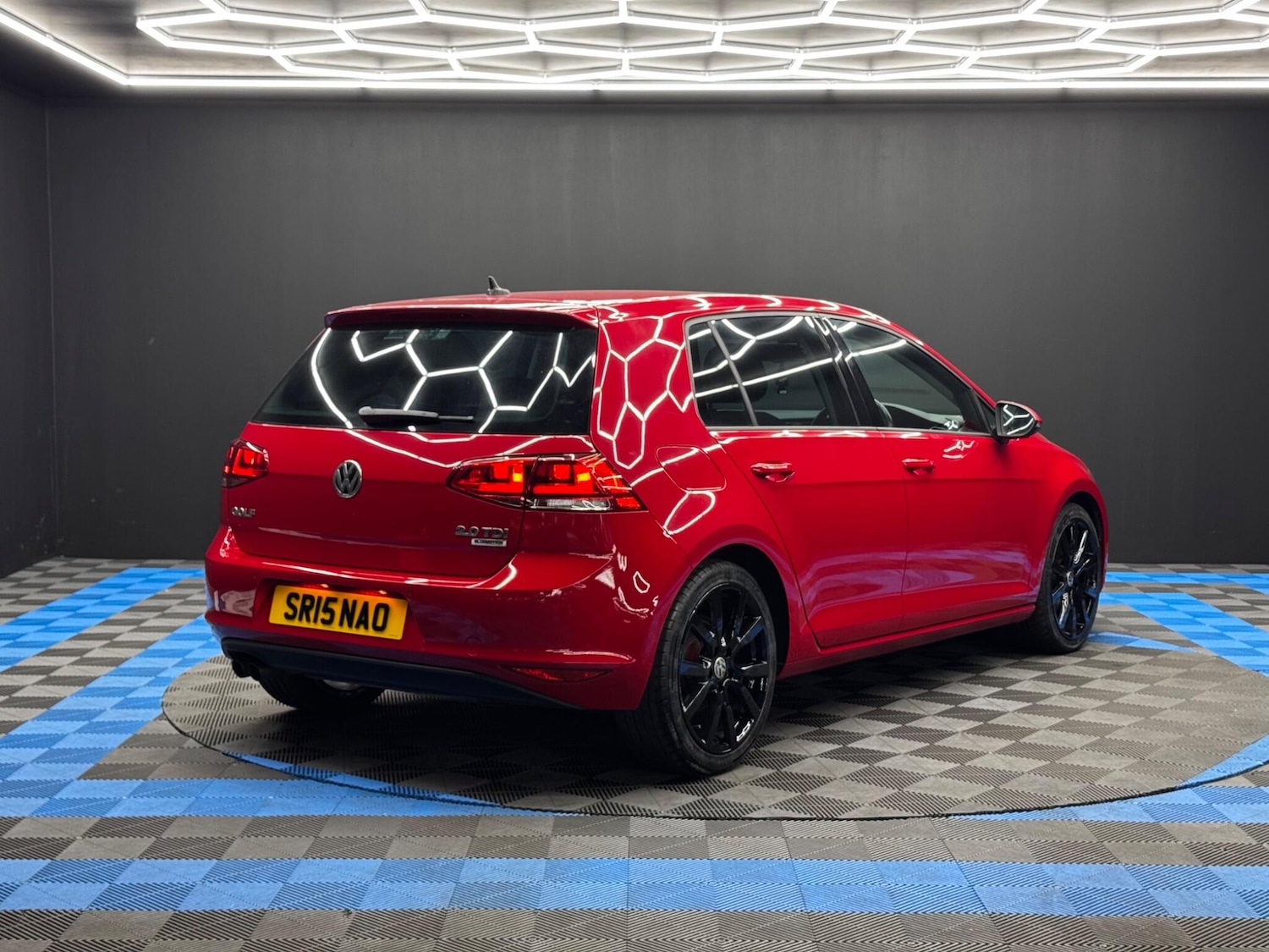 Used Volkswagen Golf 2015 for sale - 76688625: Photo 5