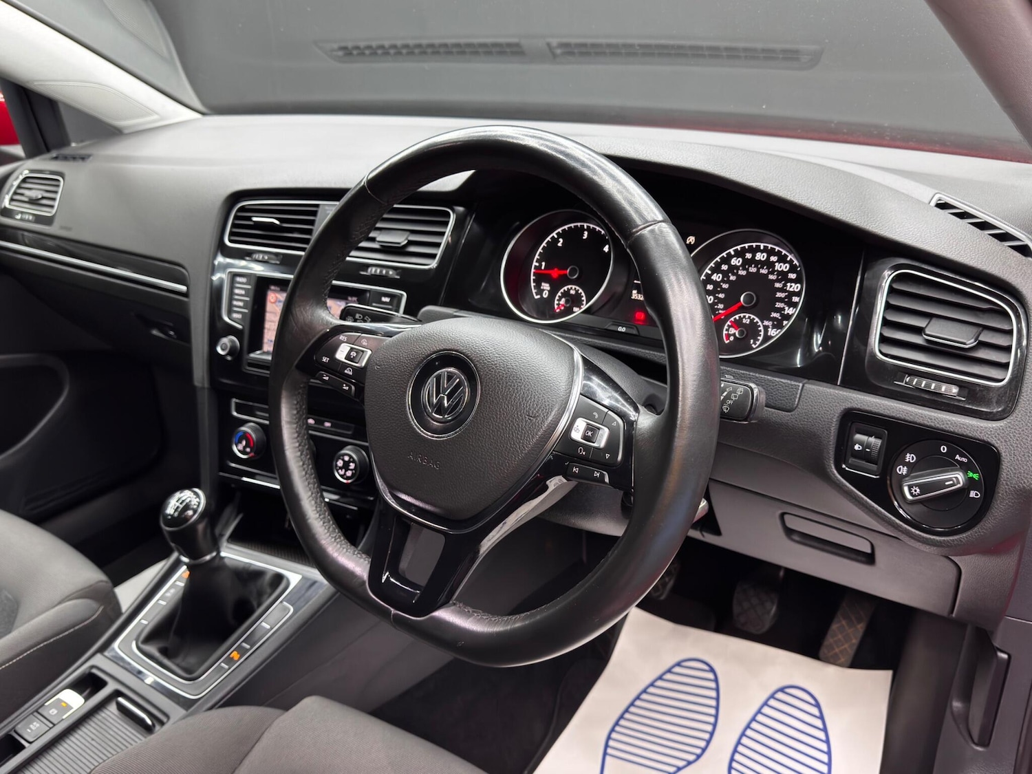 Used Volkswagen Golf 2015 for sale - 76688625: Photo 9