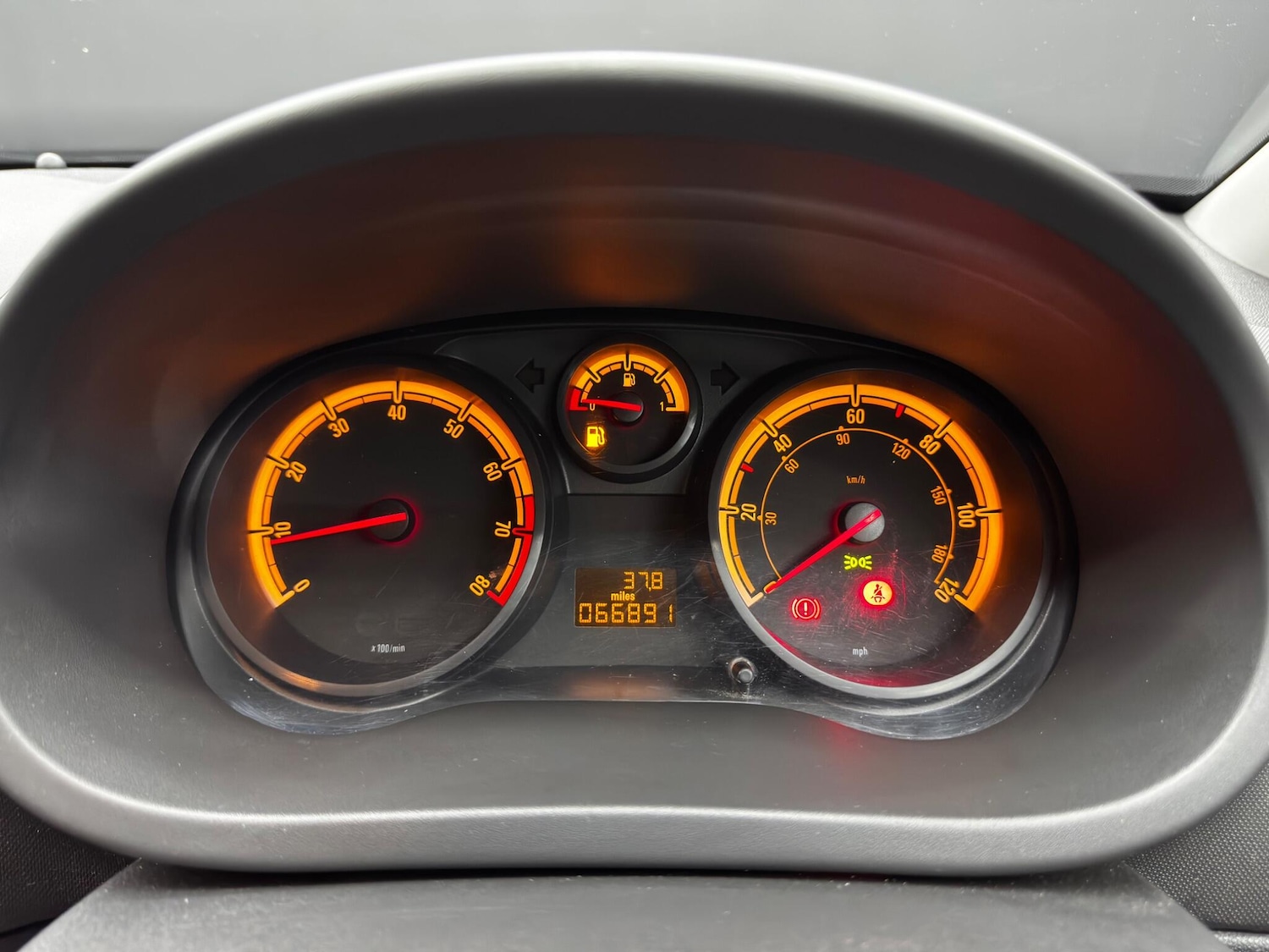 Used Vauxhall Corsa 2014 for sale - 76360415: Photo 19