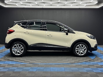 Used Renault Captur 2017 for sale - 75728565: Photo