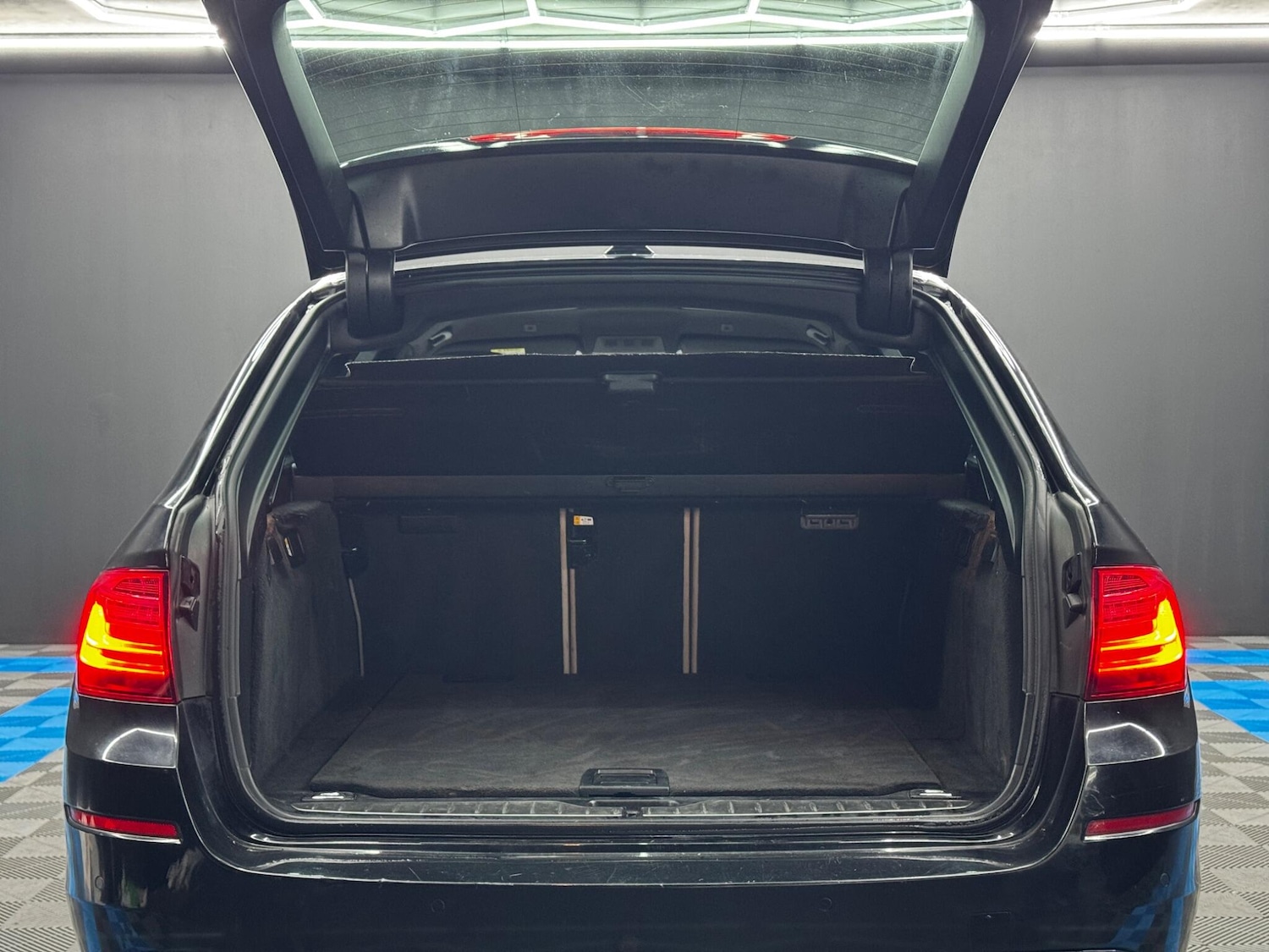 Used BMW 5 Series for sale - 77550286: Photo 40