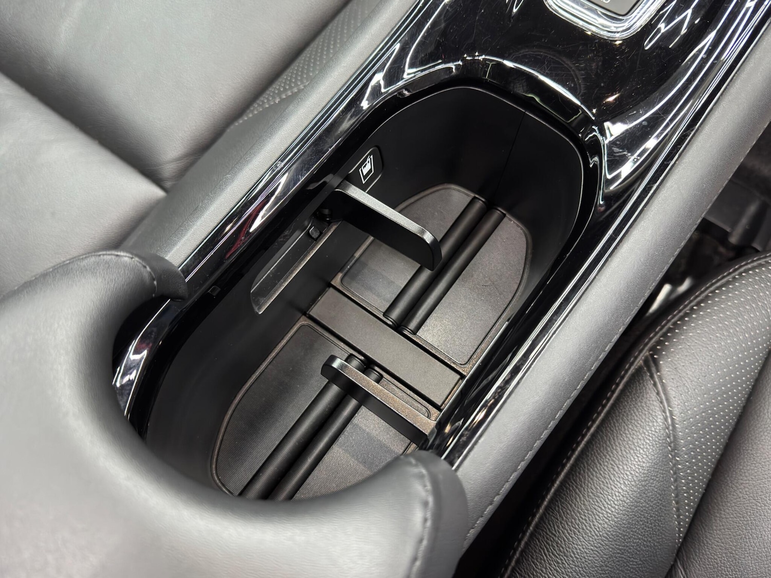 Used Honda HR-V 2017 for sale - 77550690: Photo 24