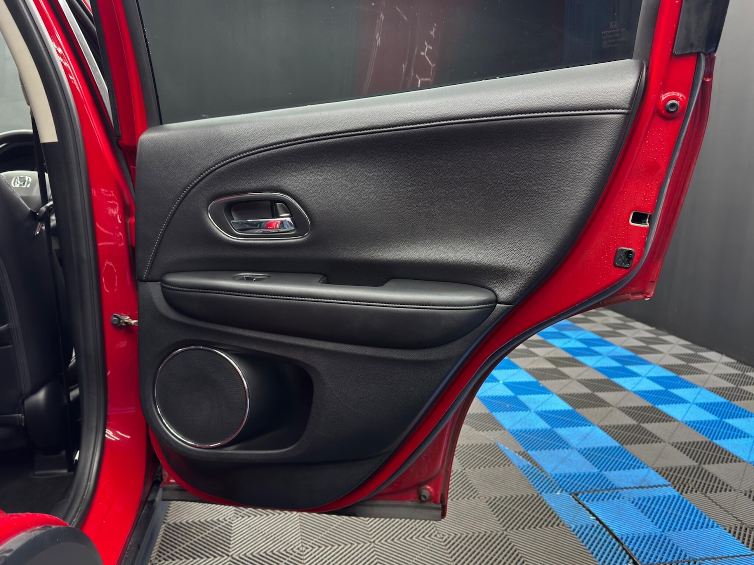 Used Honda HR-V 2017 for sale - 77550690: Photo 39