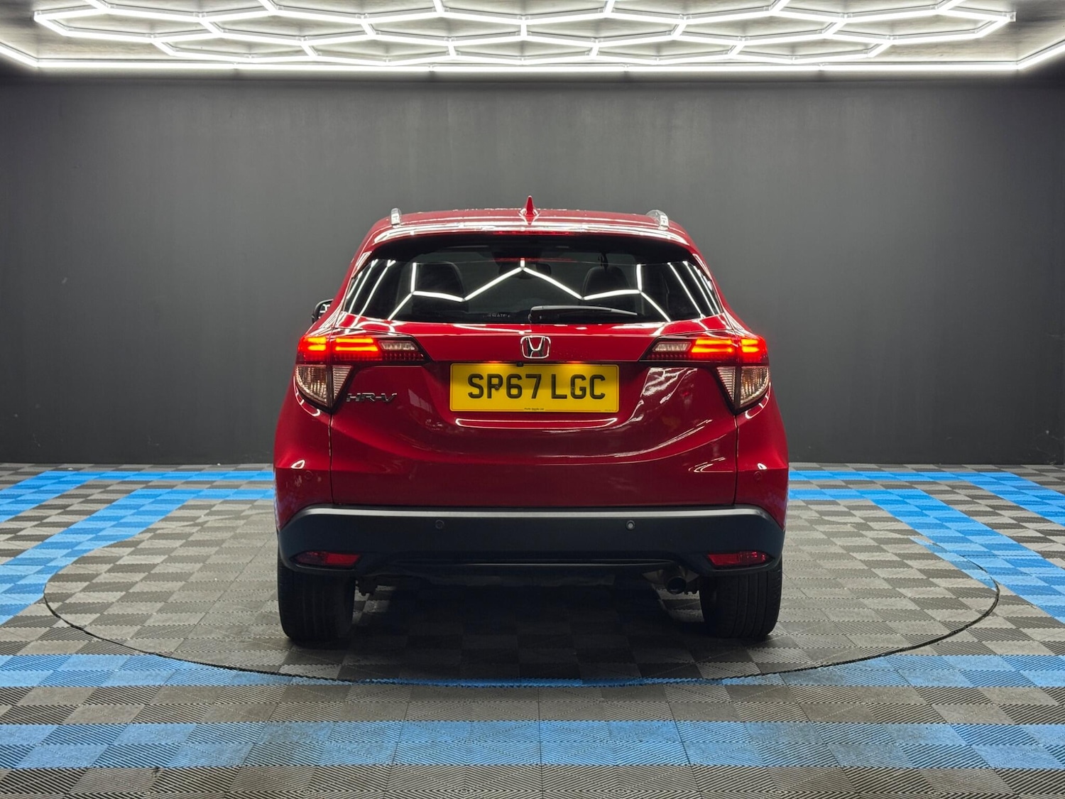 Used Honda HR-V 2017 for sale - 77550690: Photo 6