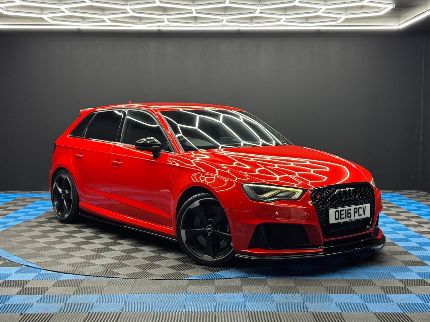 Used Audi RS3 2016 for sale - 76865208: Photo 1