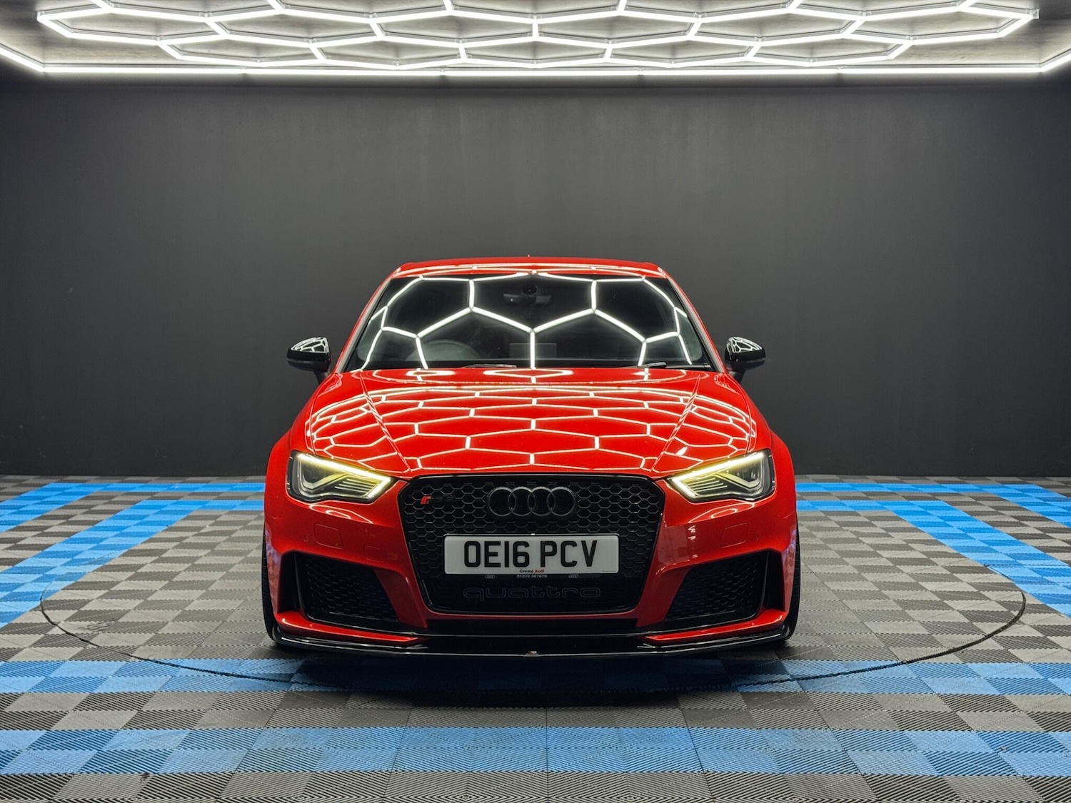 Used Audi RS3 2016 for sale - 76865208: Photo 2