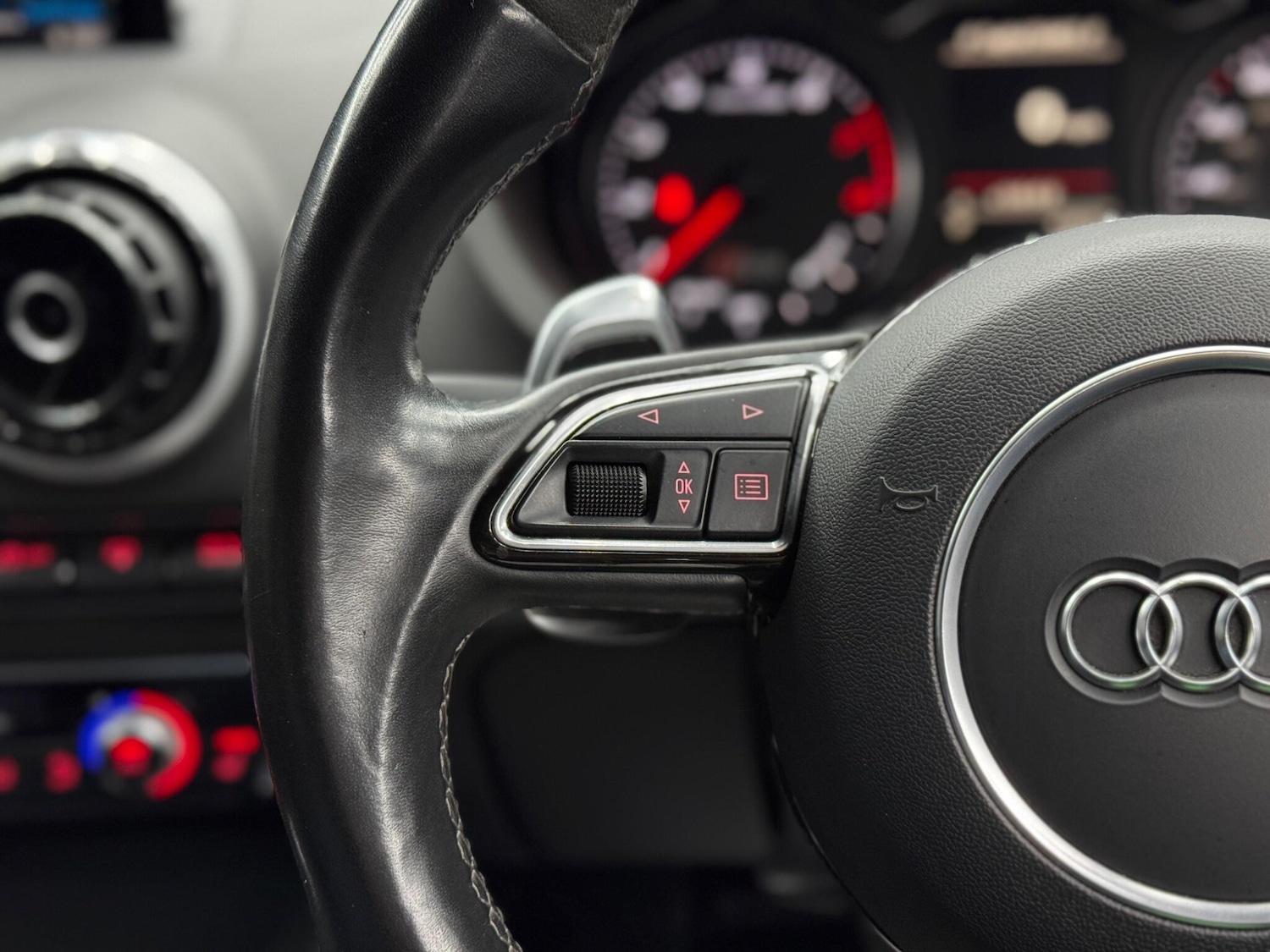 Used Audi RS3 2016 for sale - 76865208: Photo 20