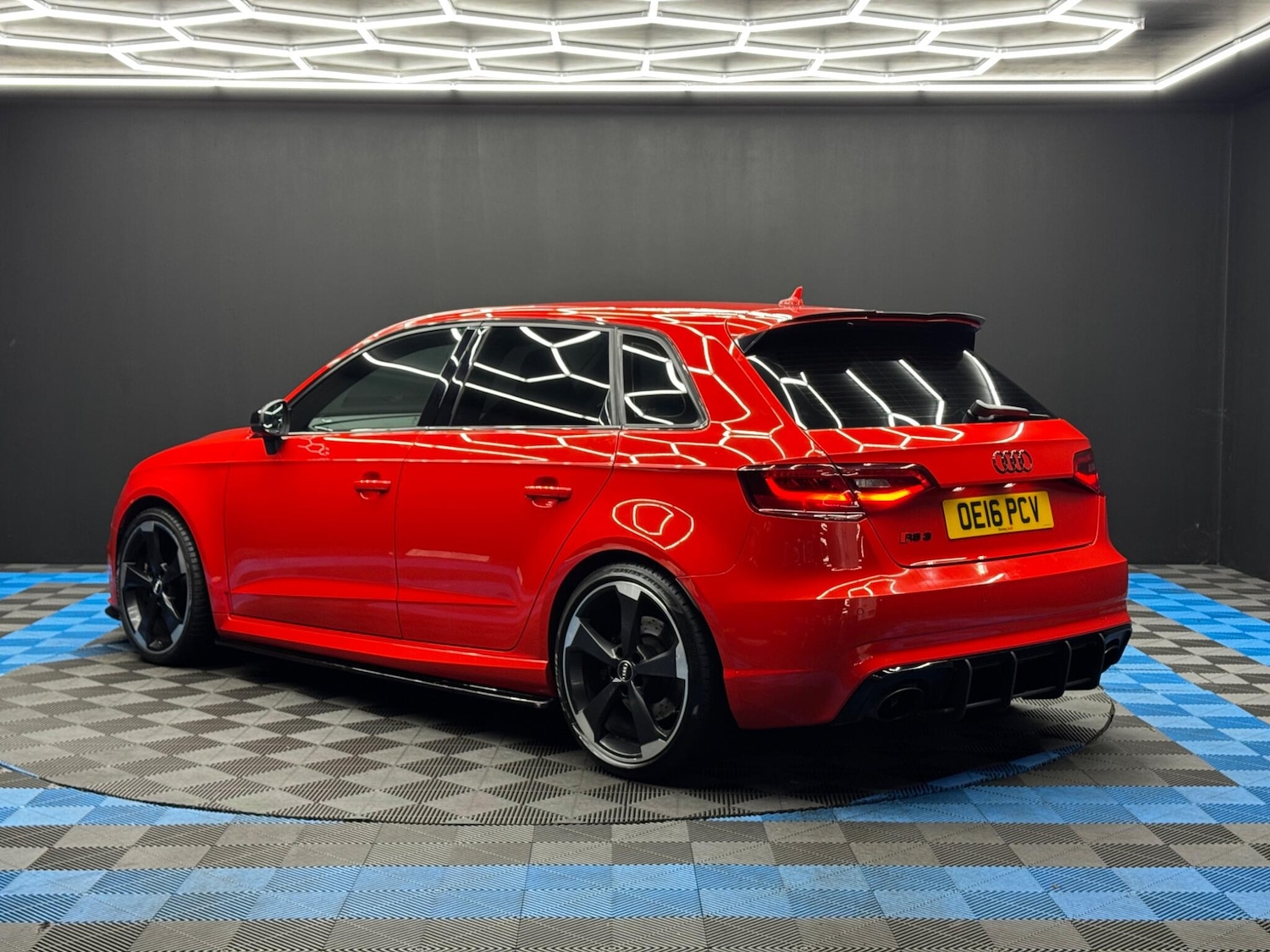 Used Audi RS3 2016 for sale - 76865208: Photo 7