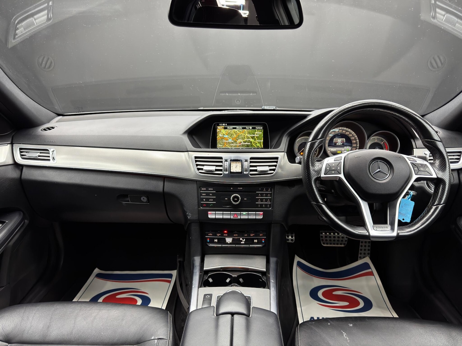 Used Mercedes-Benz E Class 2015 for sale - 77738581: Photo 10