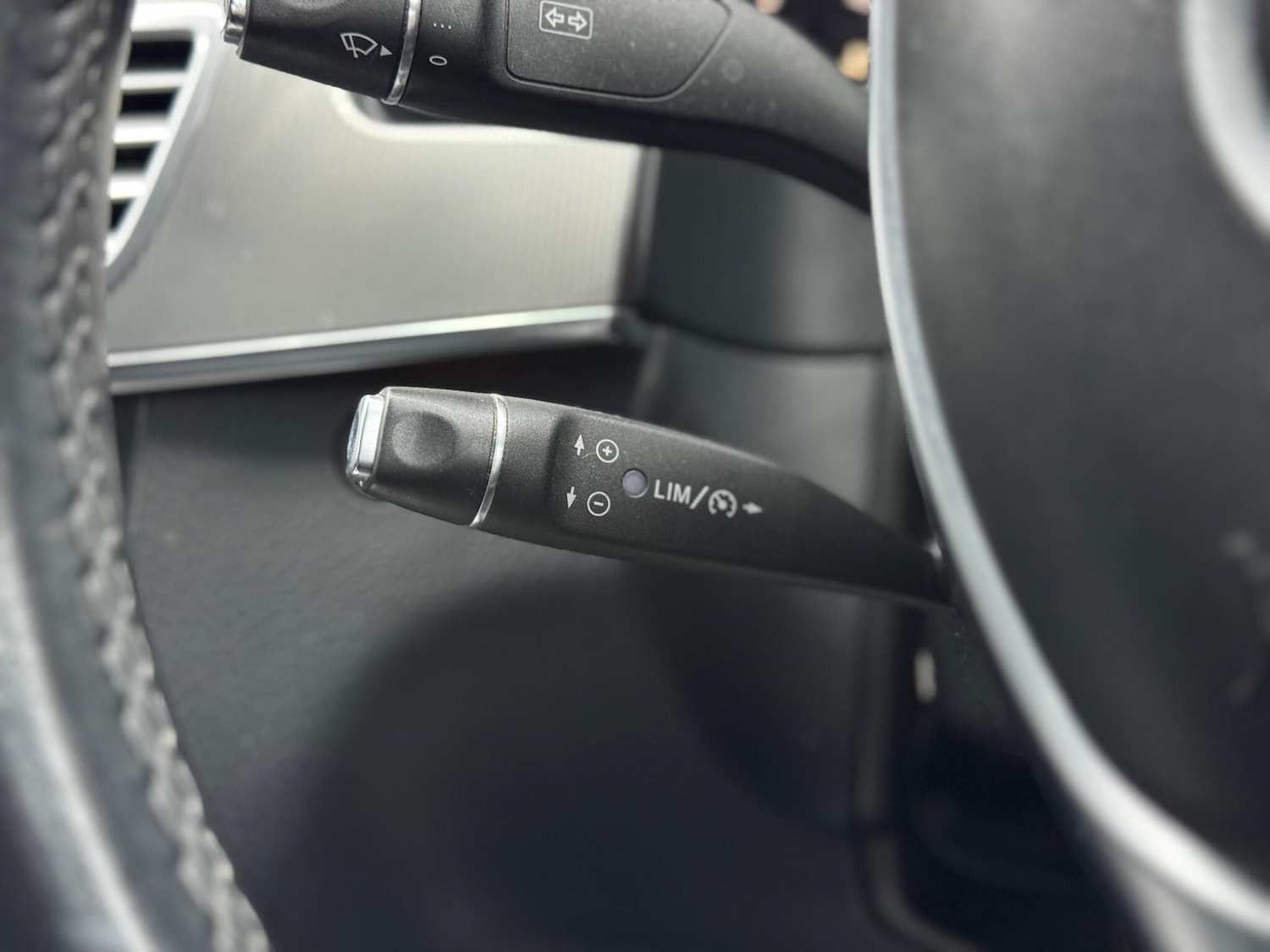 Used Mercedes-Benz E Class 2015 for sale - 77738581: Photo 22