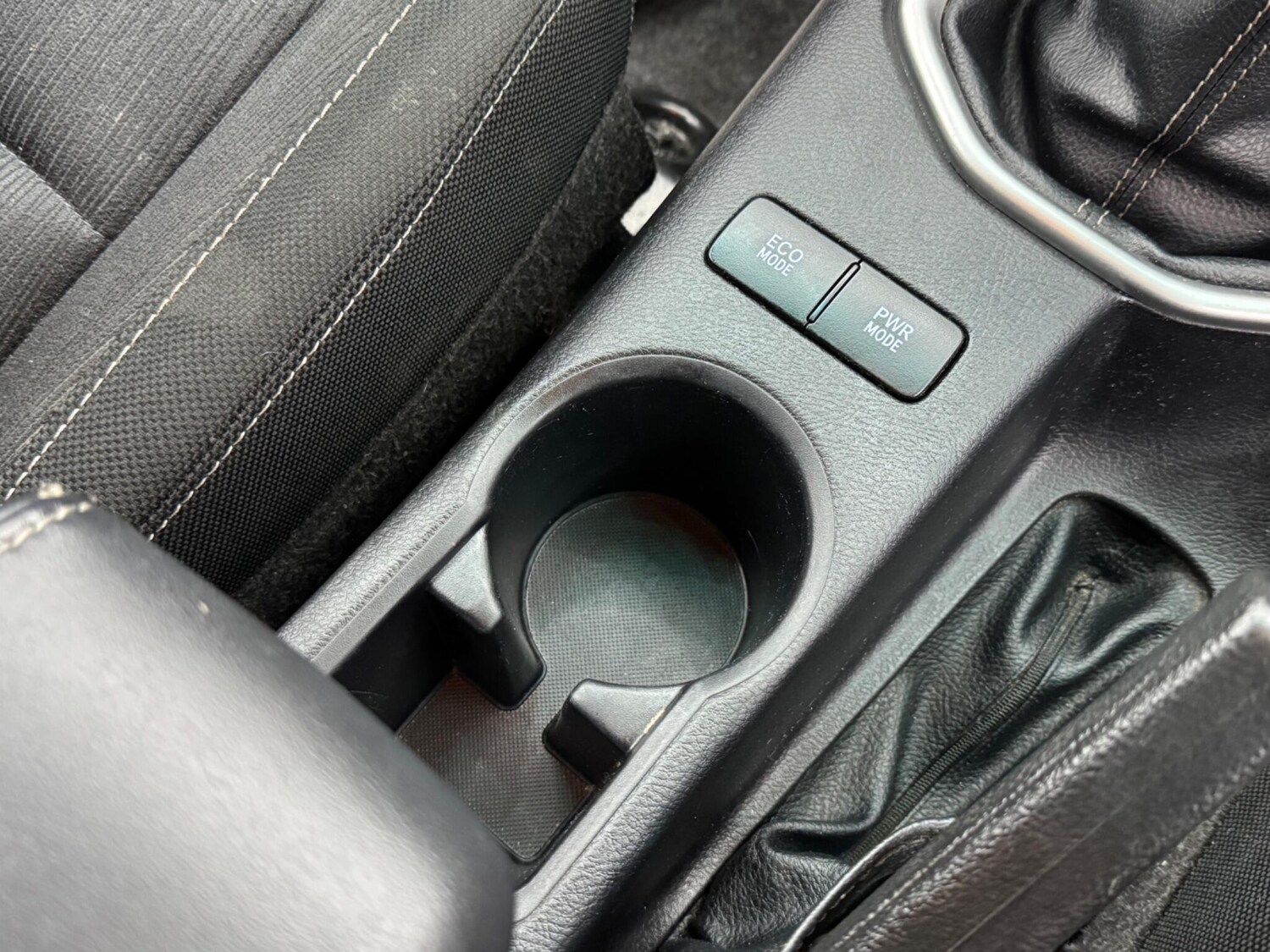 Used Toyota Hilux 2020 for sale - 77853230: Photo 24