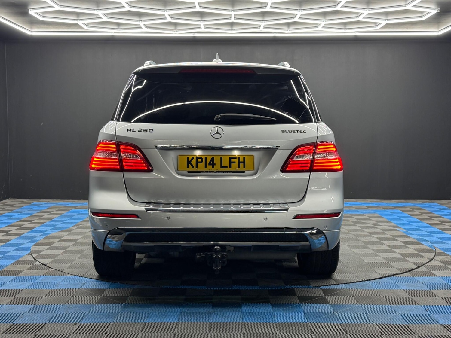 Used Mercedes-Benz M-Class 2014 for sale - 76041681: Photo 6