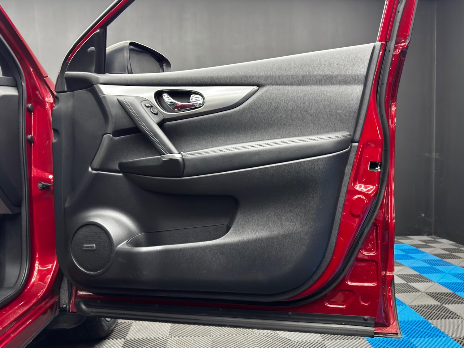 Used Nissan Qashqai 2018 for sale - 76498663: Photo 37