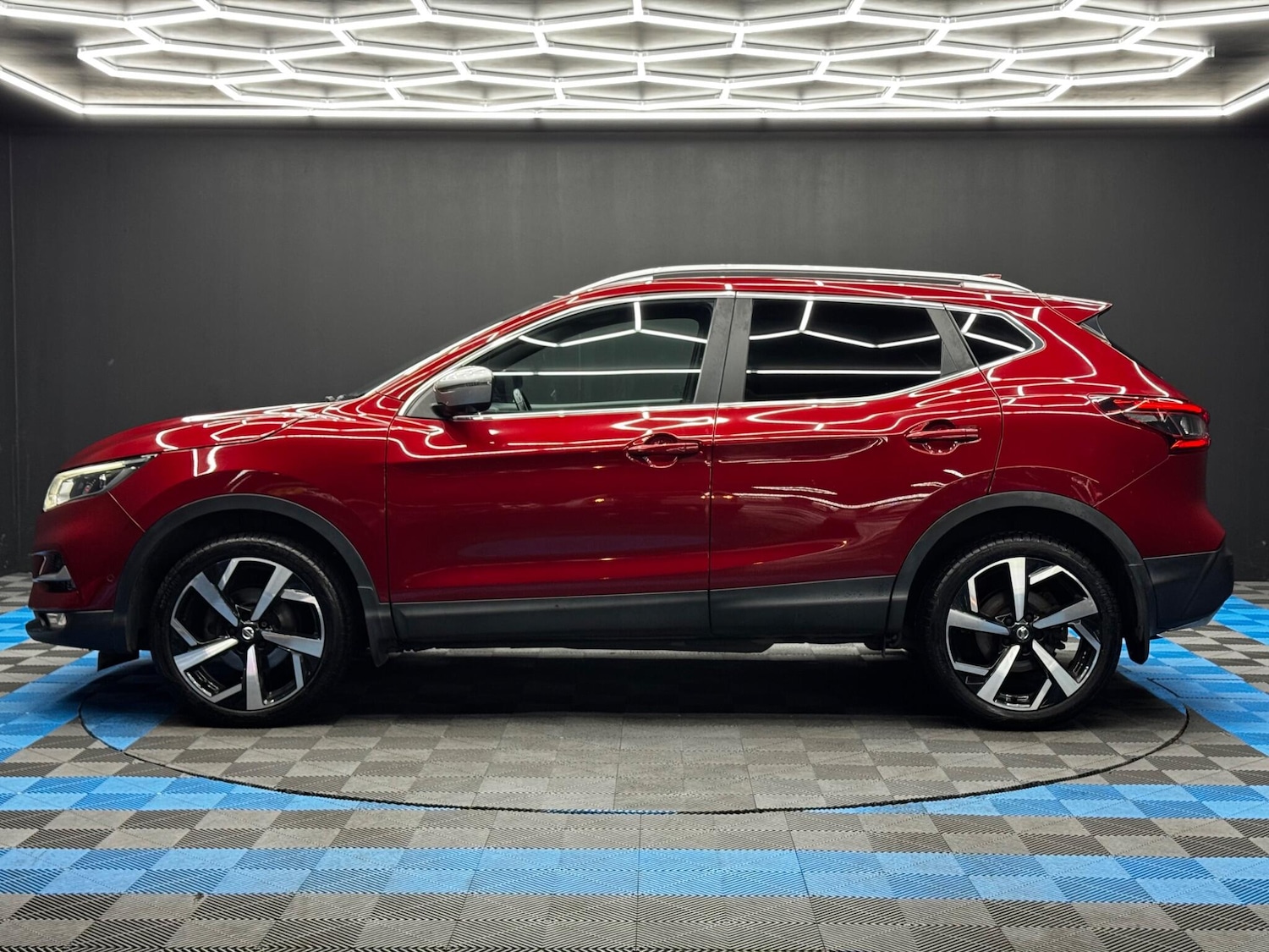 Used Nissan Qashqai 2018 for sale - 76498663: Photo 8