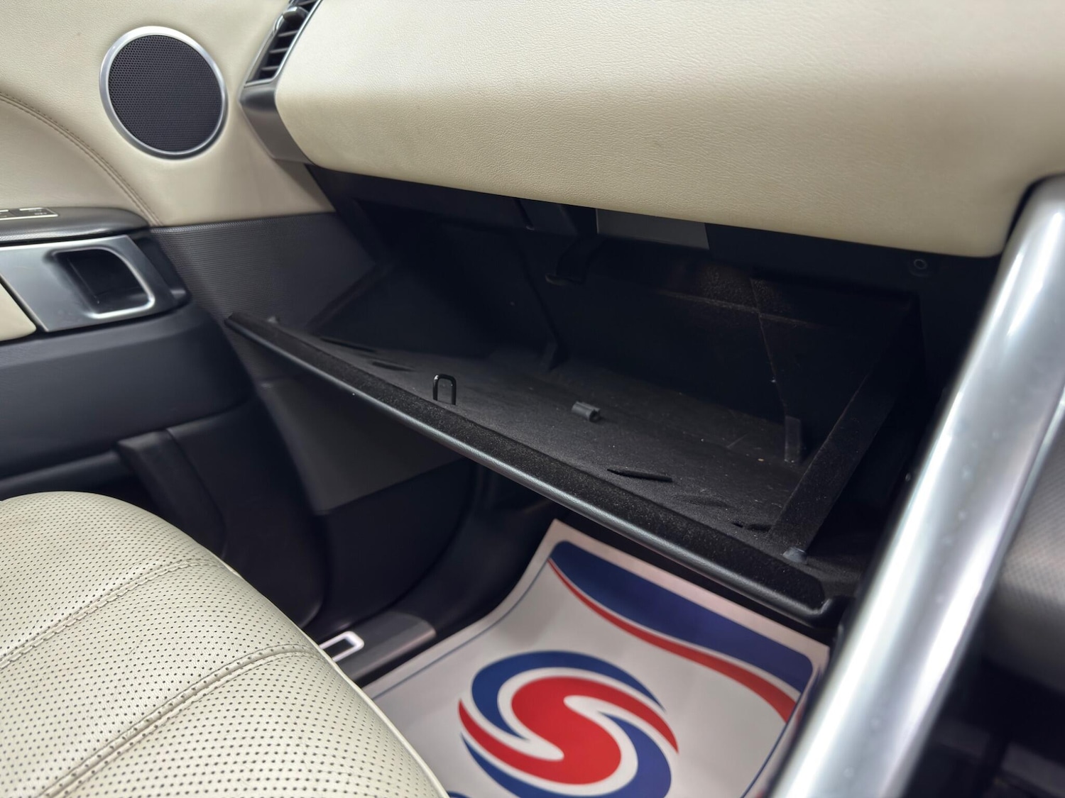 Used Land Rover Range Rover Sport 2014 for sale - 77230069: Photo 36