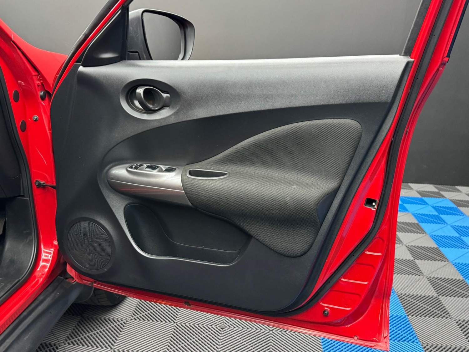 Used Nissan Juke 2014 for sale - 76472282: Photo 29