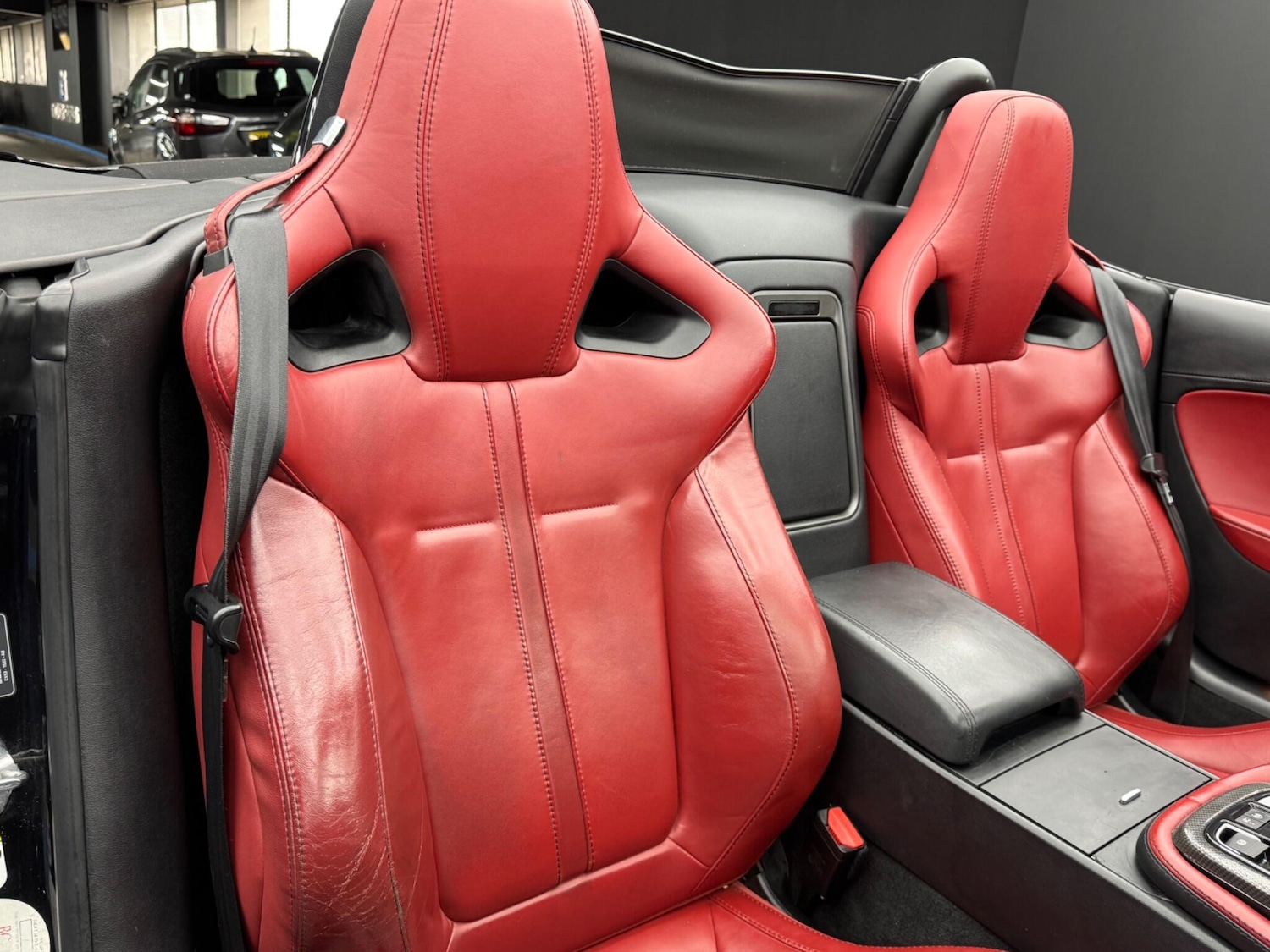 Used Jaguar F-Type 2014 for sale - 76952658: Photo 12