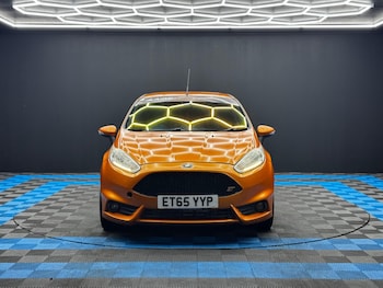 Used Ford Fiesta 2016 for sale - 76511772: Photo