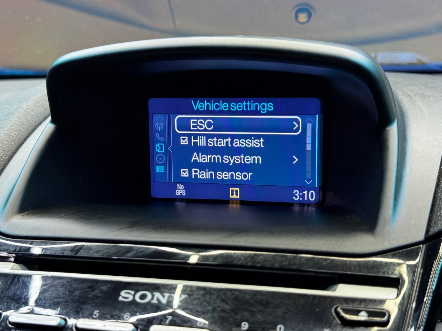 Used Ford Fiesta 2016 for sale - 76511772: Photo 31