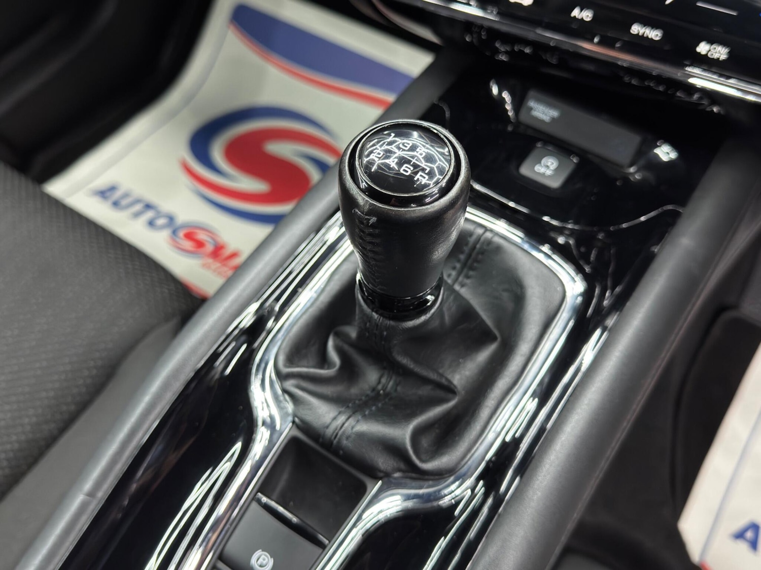 Used Honda HR-V 2016 for sale - 77049677: Photo 25