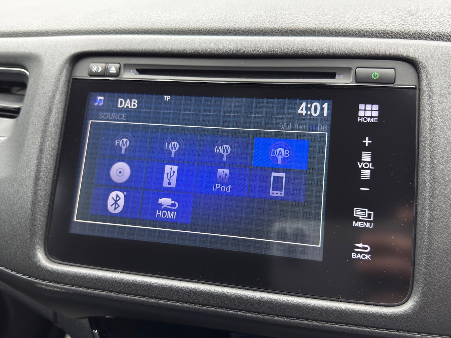 Used Honda HR-V 2016 for sale - 77049677: Photo 29